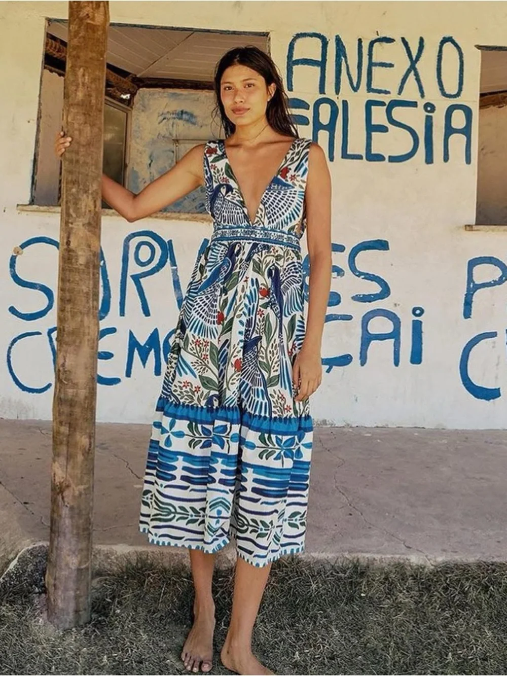 Farm Rio Blue Parrot Print Midi Dress – Limited Edition – Size L - Picture 4 of 7